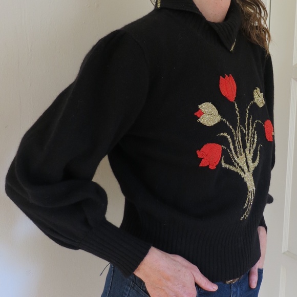 Vintage Clover 1980s Wool + Angora Black Sweater Red Gold Floral Embroidery Med - Picture 5 of 12